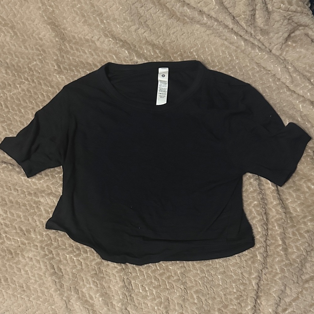 lululemon athletica Black Crop Top